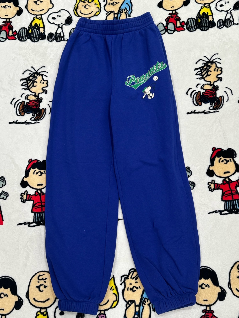 Divided Deep Blue Ribbed Sweatpants with Snoopy